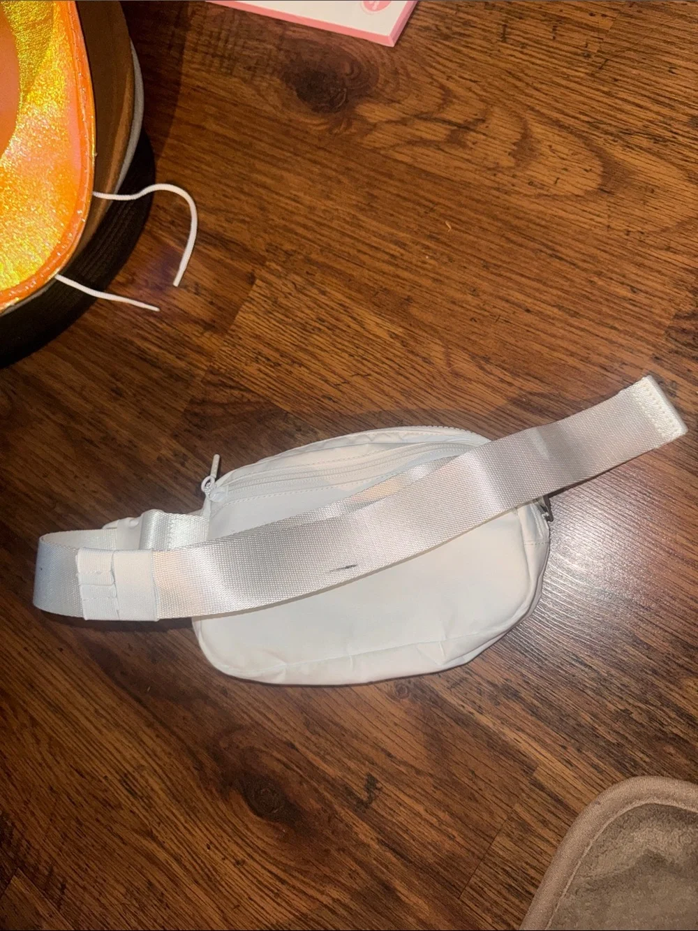 lululemon athletica White Waist Bag Belt Pack 43.T